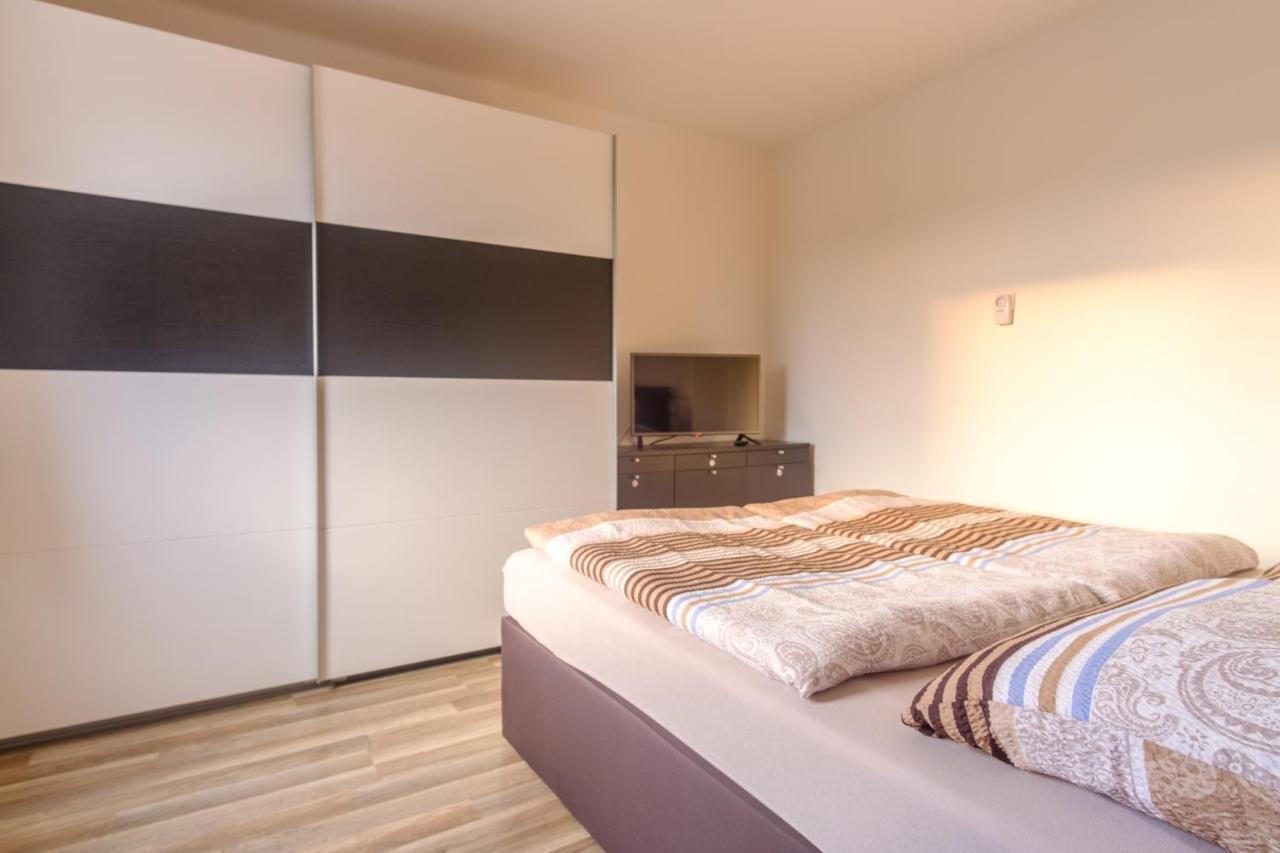 Ferienwohnung Agerblick 3 Zimmer Mit Kueche, 83M2 Lenzing Exterior foto