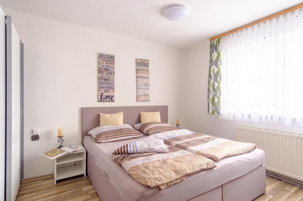 Ferienwohnung Agerblick 3 Zimmer Mit Kueche, 83M2 Lenzing Exterior foto